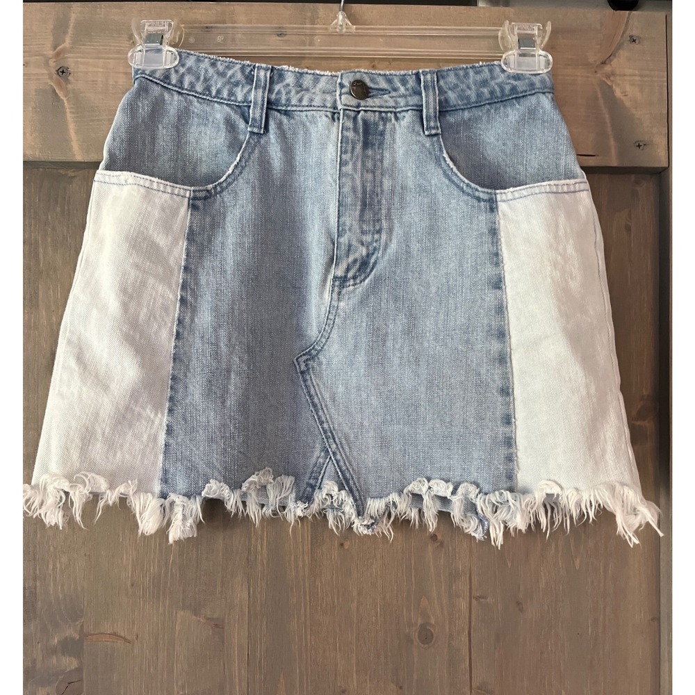 Free People Denim Mini Skirt Color Block Light Wash Blue Size 4 Distressed‎ Hem